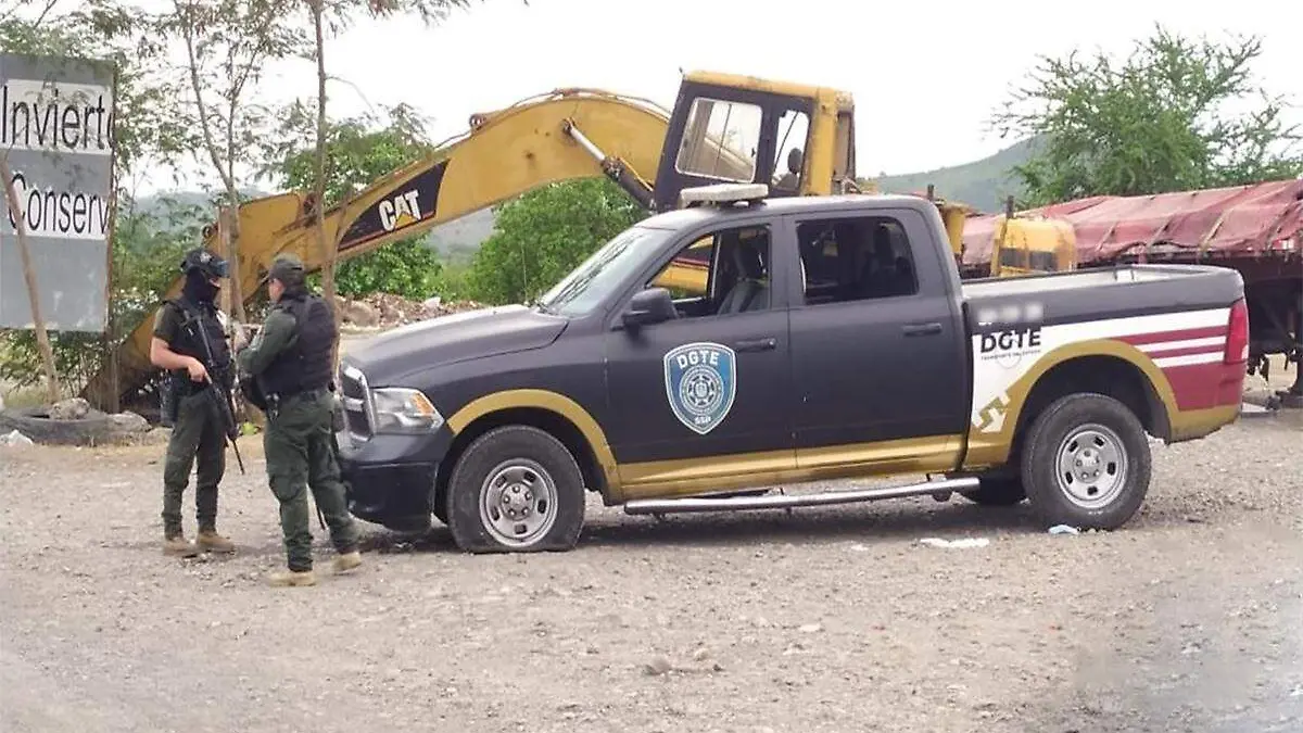 Ataque armado a policías